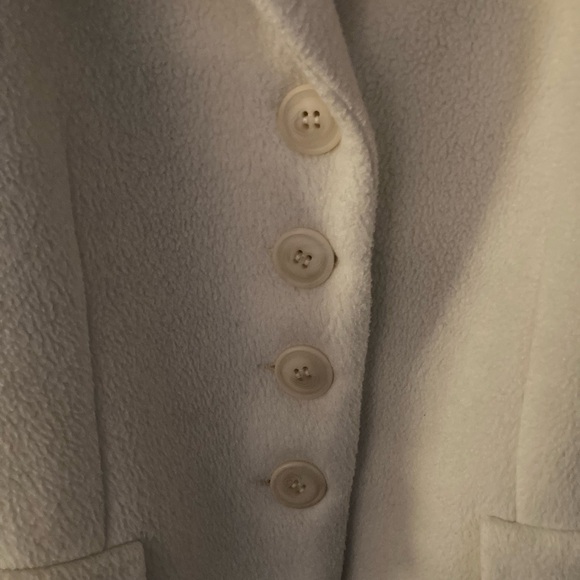 In Excellent Condition! EXPRESS Stunning Winter White Blazer - Picture 6 of 7